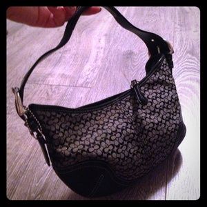 REDUCED!!! Coach signature mini logo purse 👜