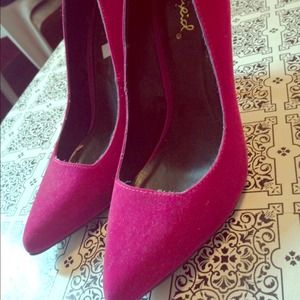 Qupid Magenta Heel