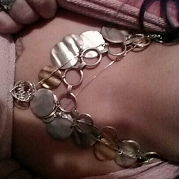 Gold and silver necklace - Picture 1 of 1