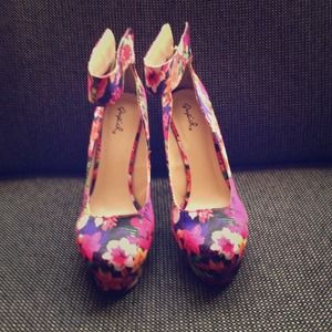 Floral print high heels