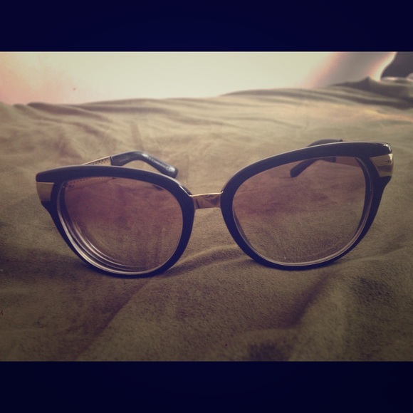 Unisex Limited edition GUCCI shades