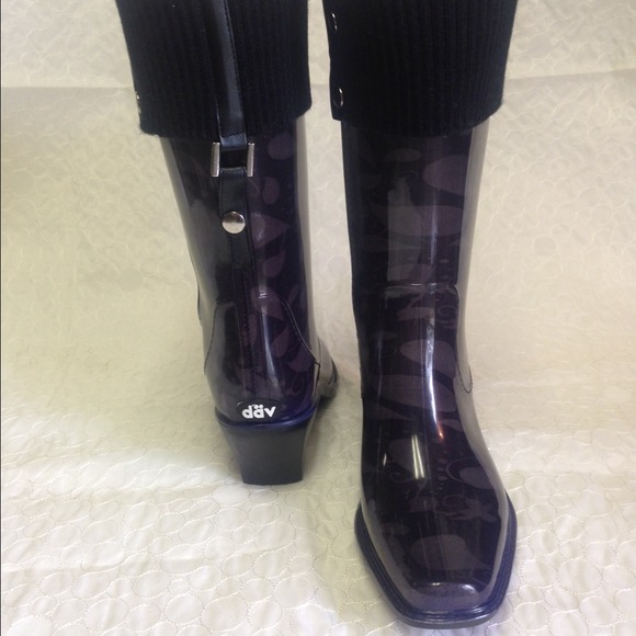 Däv Rain boots☔️ - Picture 3 of 4