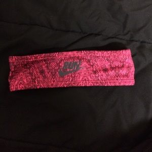 Nike headband