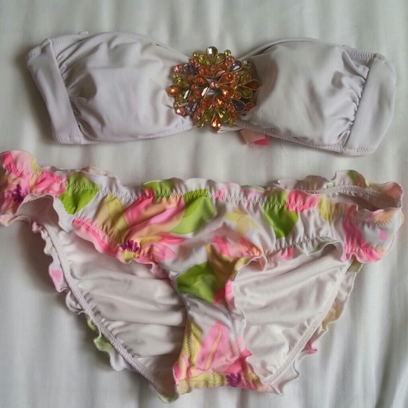 VS bikini