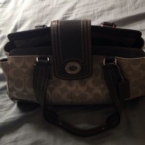 Womens Coach Purse