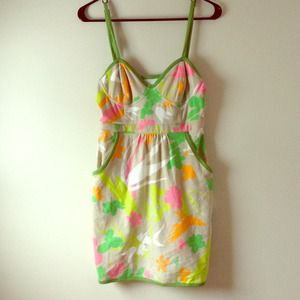 Glow-in-the-dark Tropical Dress 🍍🌴🌺