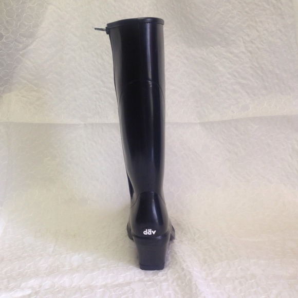 Stylish Däv Rain Boots☔️ - Picture 3 of 4