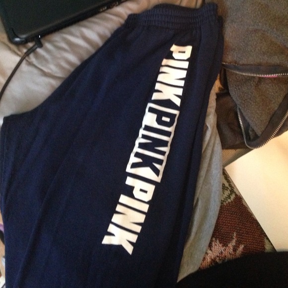 VS PINK SWEATPANTS
