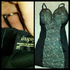 Lingerie/slip shapewear!