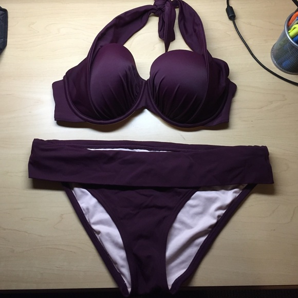 NeverBeenWorn! VS bathing suit in plum color