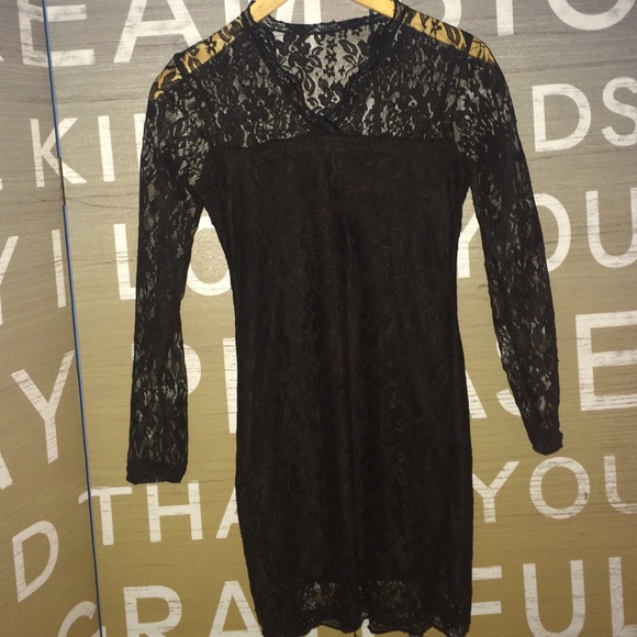 Mini black Lace dress💋