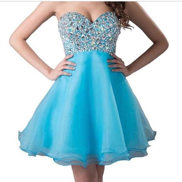 Dresses & Skirts - Prom dress