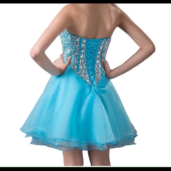 Prom dress - Picture 2 of 2