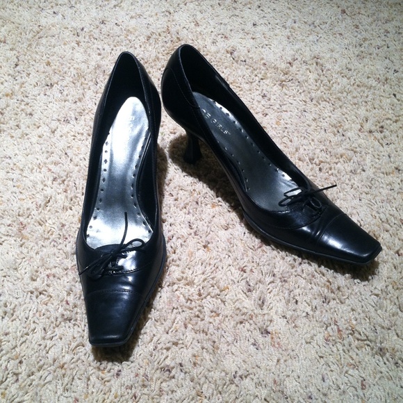 BCBG Black 2" High Heels