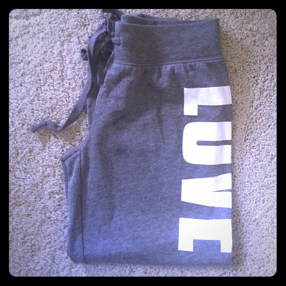NWOT VS Pink Sweatpants