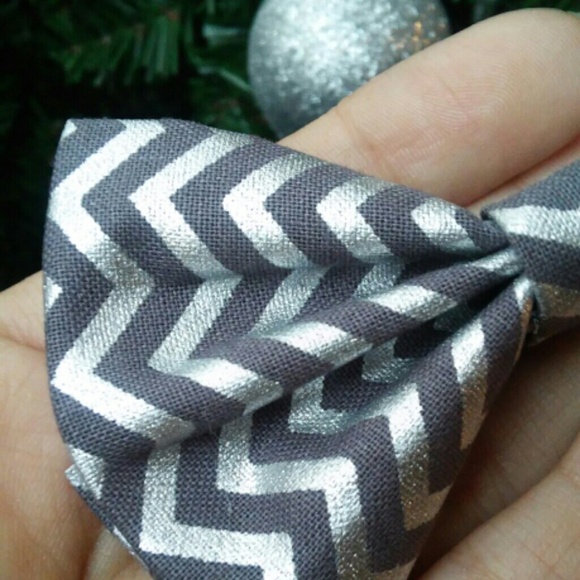 Bow clip