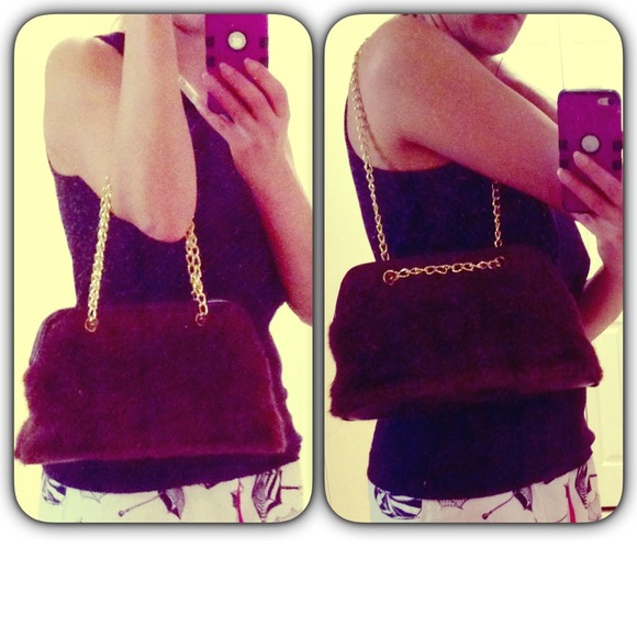 Victoria's Secret brown fur purse - Picture 4 of 9