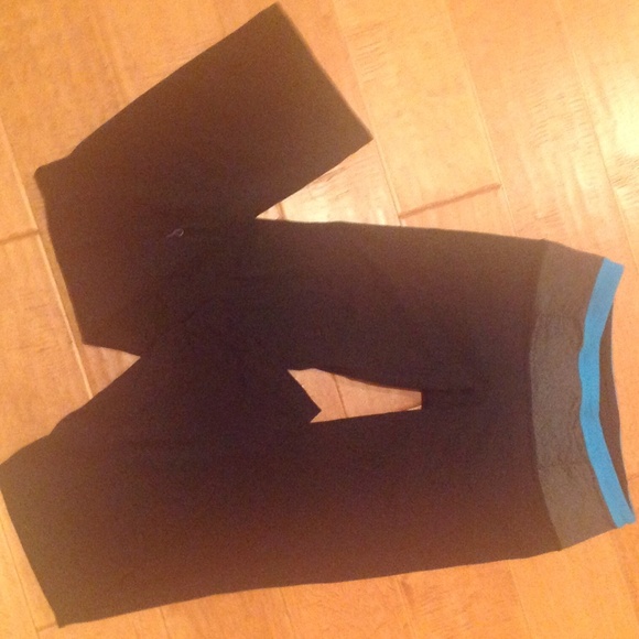 Lululemon Reversible Yoga Pants
