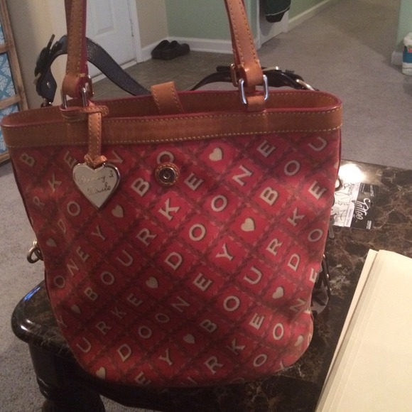 Pink Dooney & Bourke bucket handbag