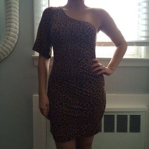 Guess cheetah dress