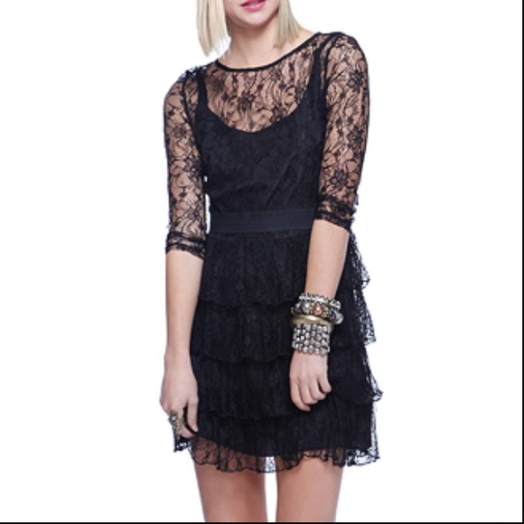 Forever 21 lace mini black dress