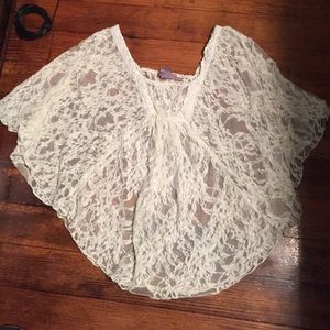 Cute lace top!