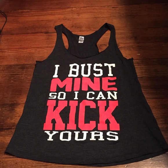 Grey tank top - Picture 1 of 1