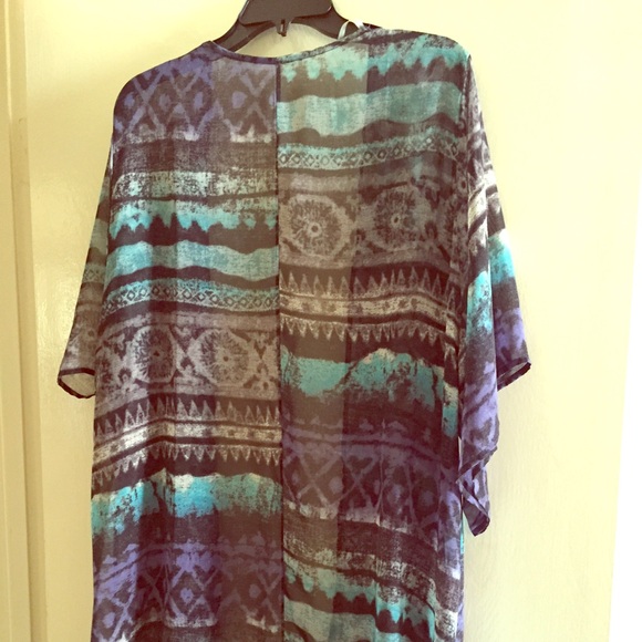Lush Kimono like Cover up