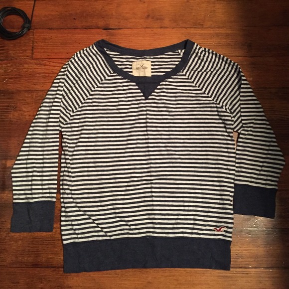3/4 sleeve Hollister top - Picture 1 of 1