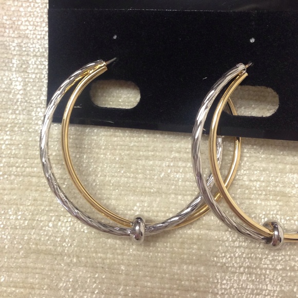 2-Tone Hoop Earrings. - Picture 3 of 3
