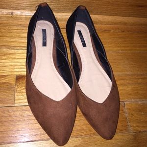 Pointed flats