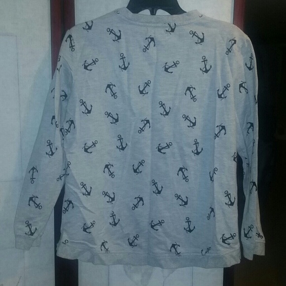 Forever 21 anchor pullover never worn before - Picture 2 of 2