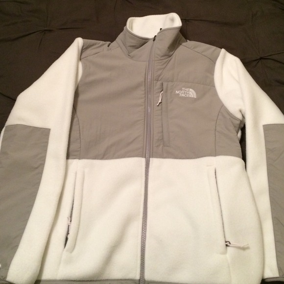 Woman's North face fleece jacket