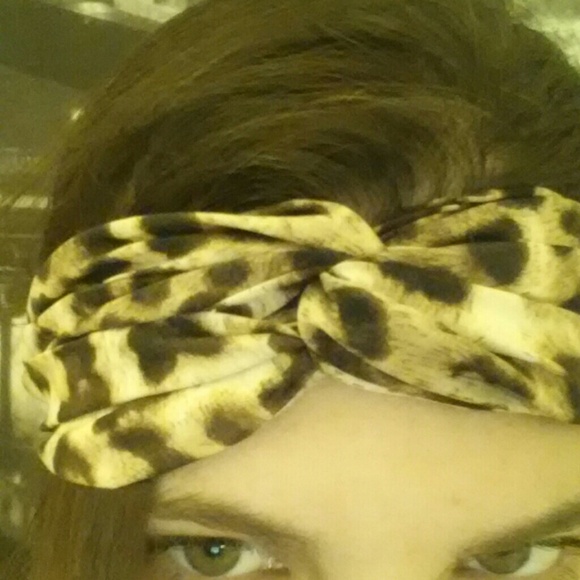 Zara leopard headband