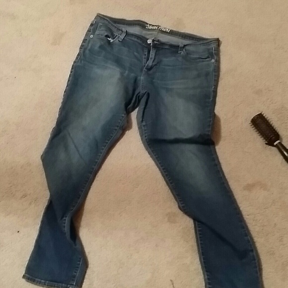 Sweetheart jeans
