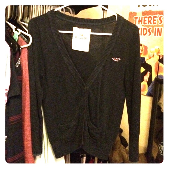 Hollister cardigan