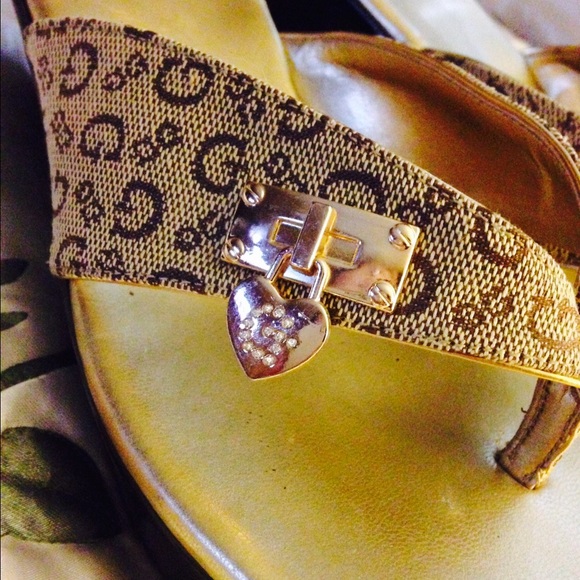 👉ON HOLD👈.  Guess Shoes Size 9M & TankTop Bundle