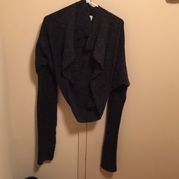 Sweater shrug