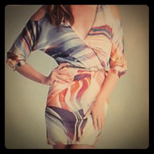 Bebe beautiful dress