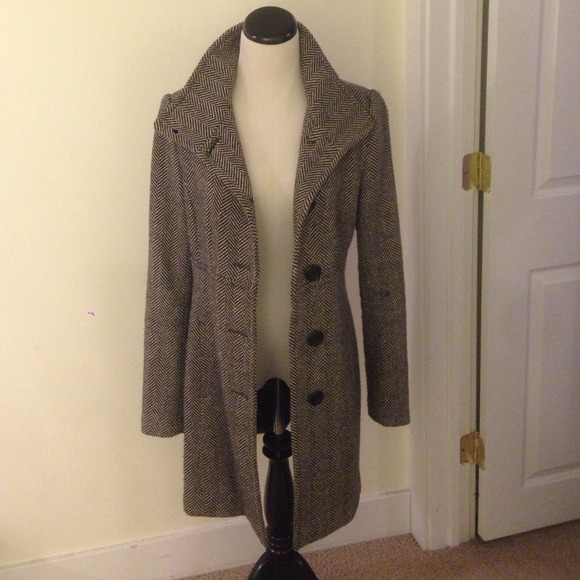 Black and white wool blend jacket chevron print