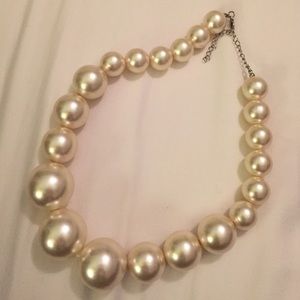 Topshop Oversized Pearl Necklace