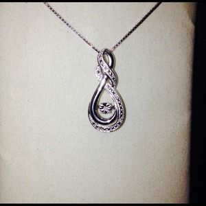 Sterling silver/ diamond necklace