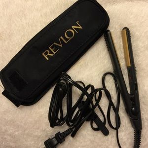 Mini revlon straightener