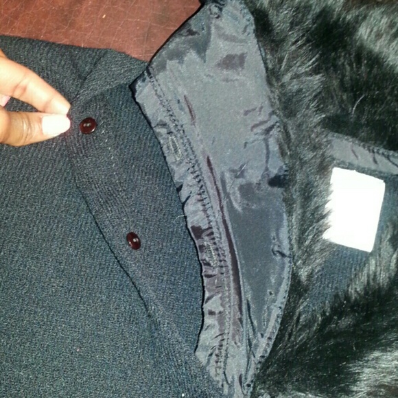 Sweater - Picture 2 of 3