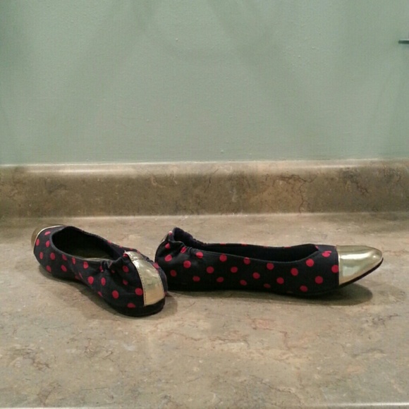 Polka dot flats