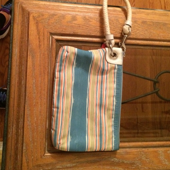 wristlet
