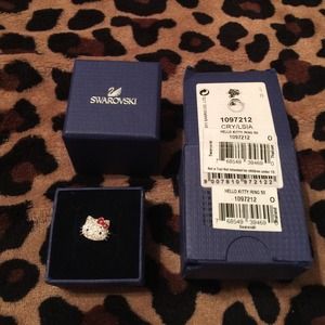 Like new Swarovski hello kitty crystal ring size 5