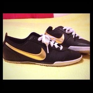 Casual Nike Shoes