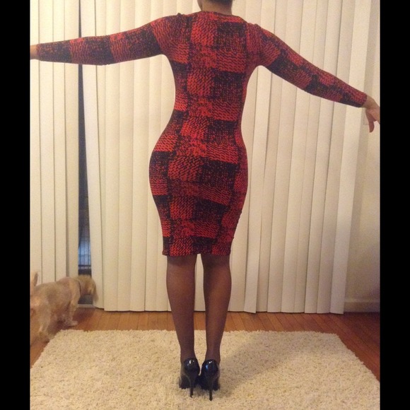 Dress - Picture 2 of 2