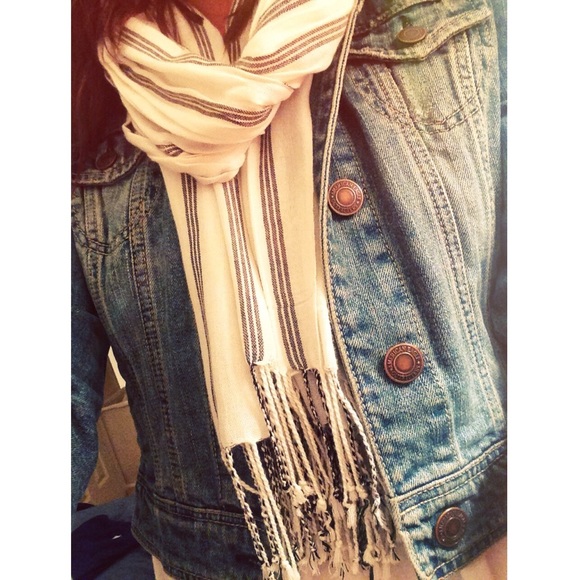 White Stripped Scarf